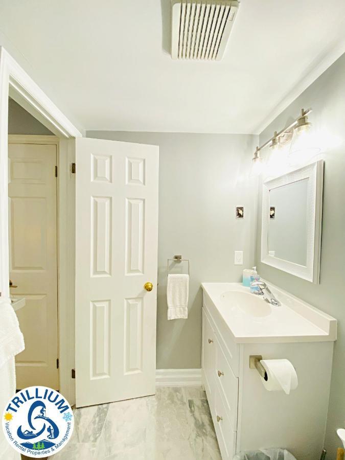 Slopeside Blue Mountain Condo - Wifi, Linens/Towels, Ski In/Out Blue Mountains Buitenkant foto